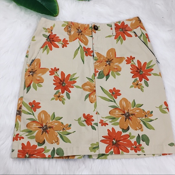 🚫SOLD🚫 Eddie Bauer Floral Khaki Skirt Size 4 EUC - Picture 2 of 6